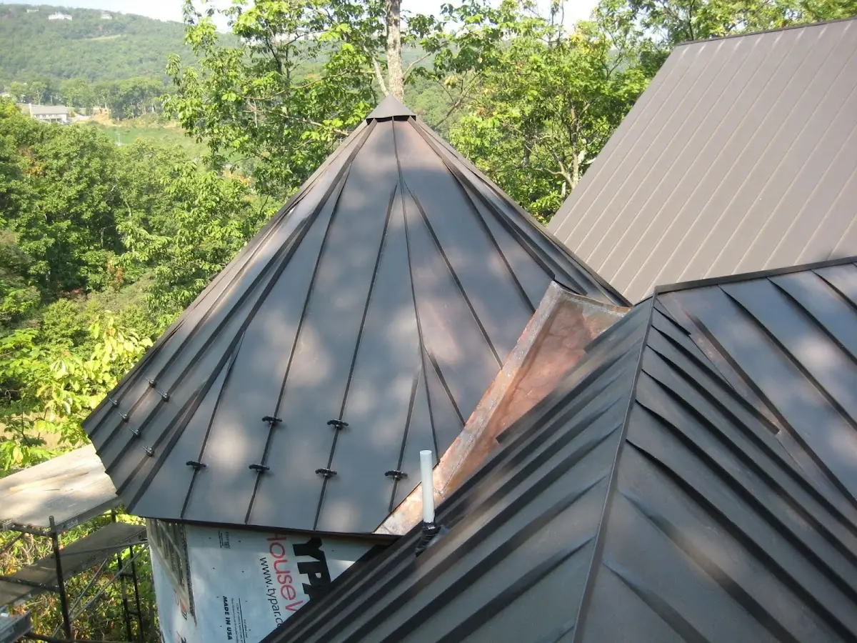 Professional Roof Tarp Installation by Craftsman Roofing in Grays River